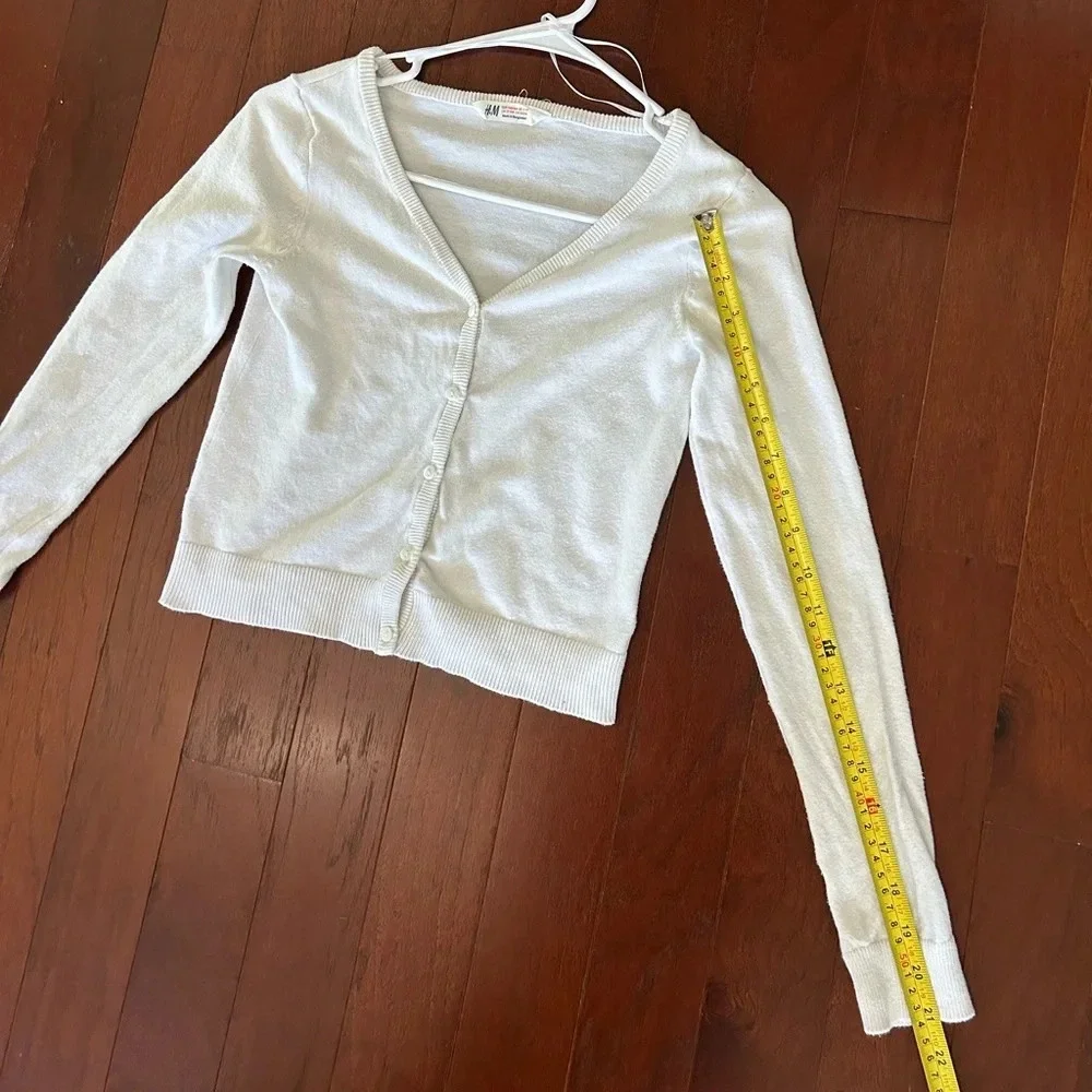 H&M White Cardigan 87% cotton super soft size 12/13 yrs